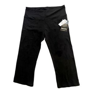 Marika Black Capri Leggings NWT